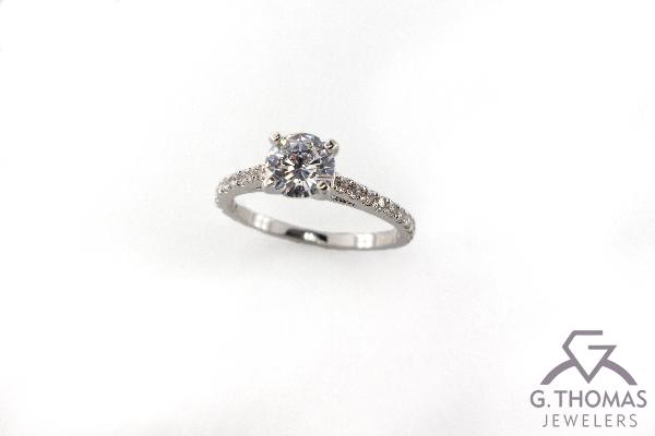 N045-47879: white gold round engagement ring